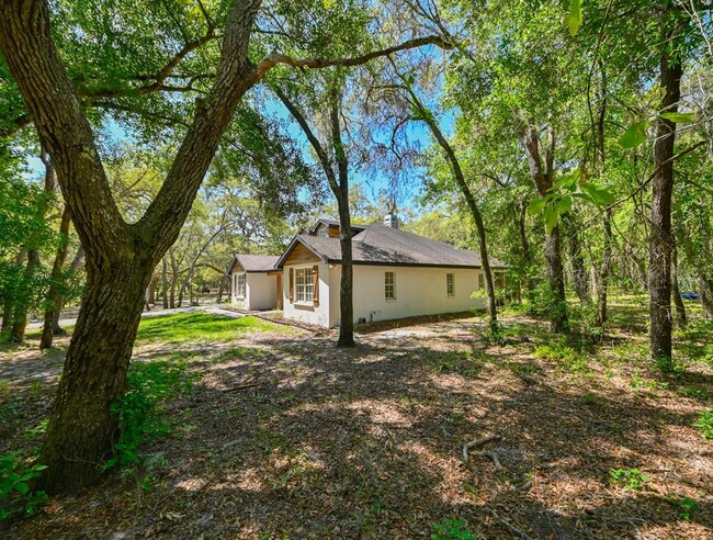 Building Photo - 17351 Maggie Ct