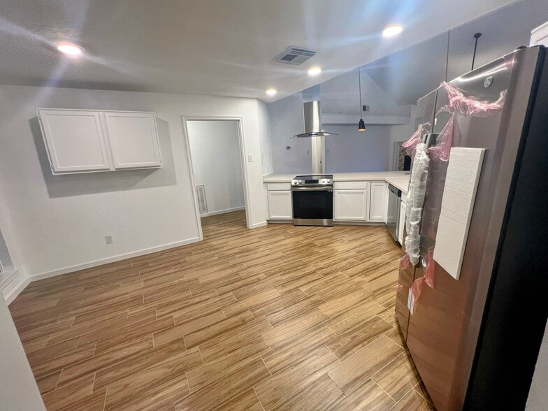 Building Photo - 4427 Leyland Dr