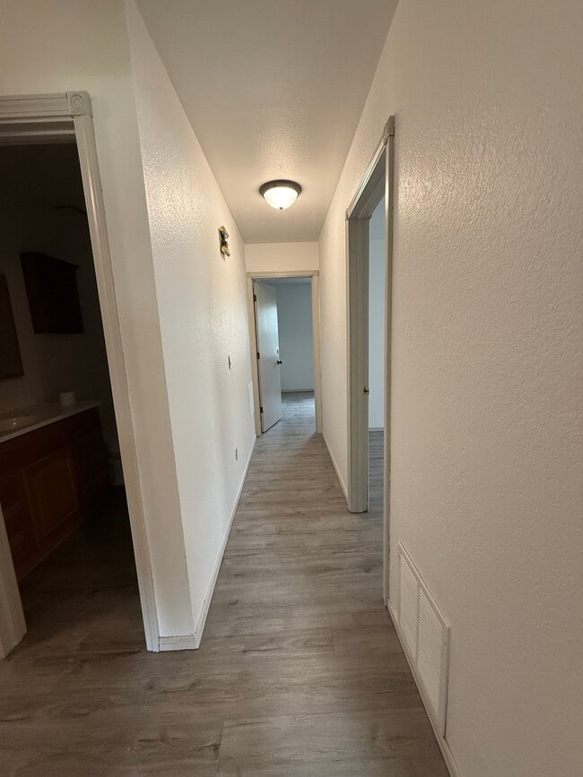 Building Photo - 309 W Maple Branch Way