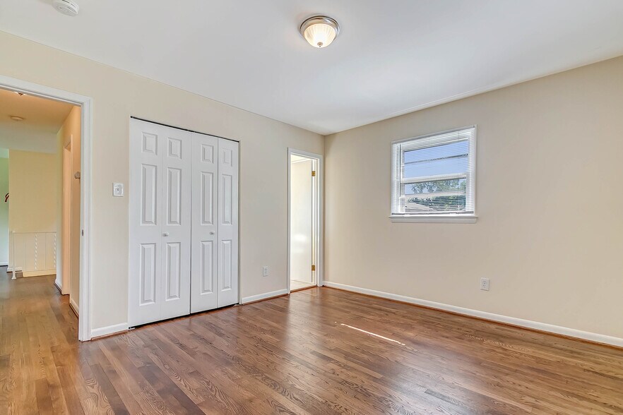 Building Photo - 8808 Patricia Ct