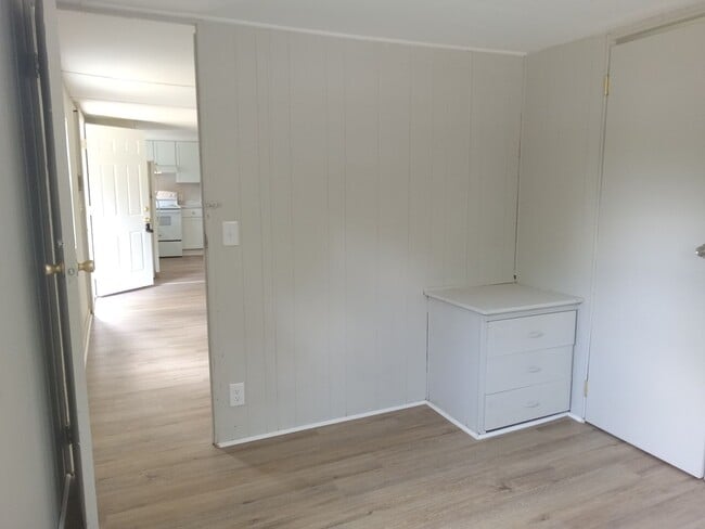 Building Photo - Updated Home in Laurel Lakes NJ FOR RENT $...