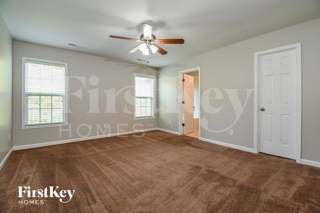 Building Photo - 455 Mallard View Ln