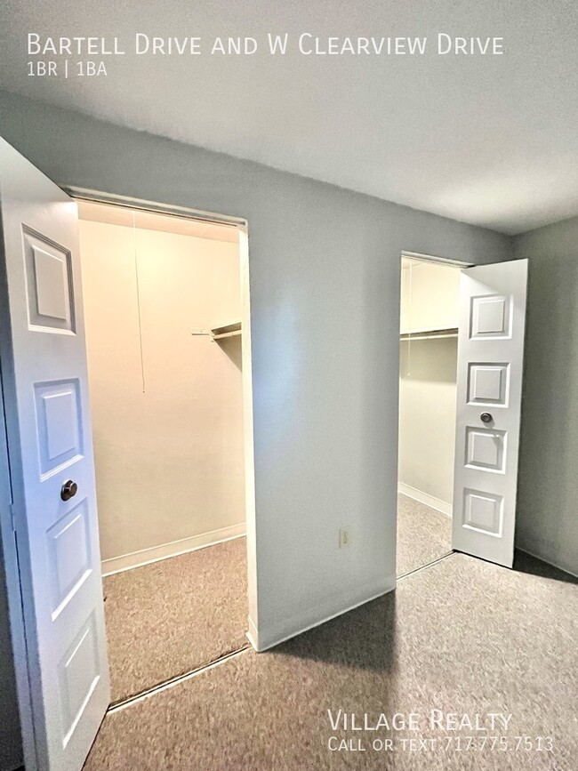 Building Photo - Newly-remodeled 1-Bed Convenient to I-83 &...