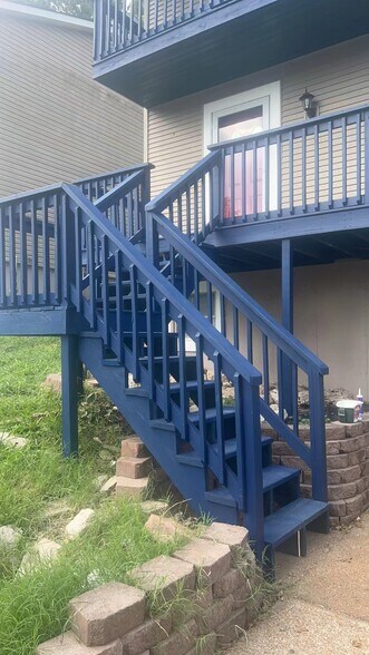 Building Photo - 7119 Wayles Dr
