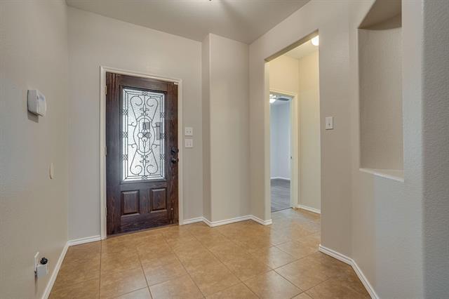 Building Photo - 4717 Hidden Pond Dr