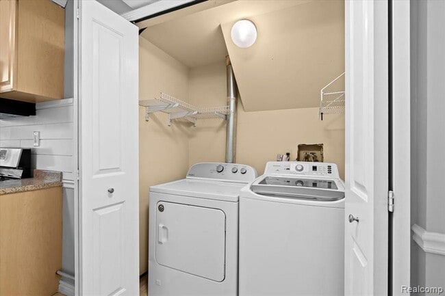 Building Photo - 50014 S Jimmy Ct