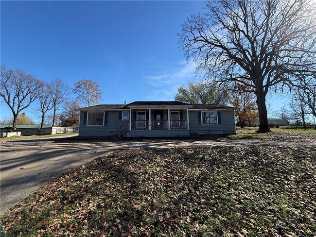 Building Photo - 4093 N 40th St