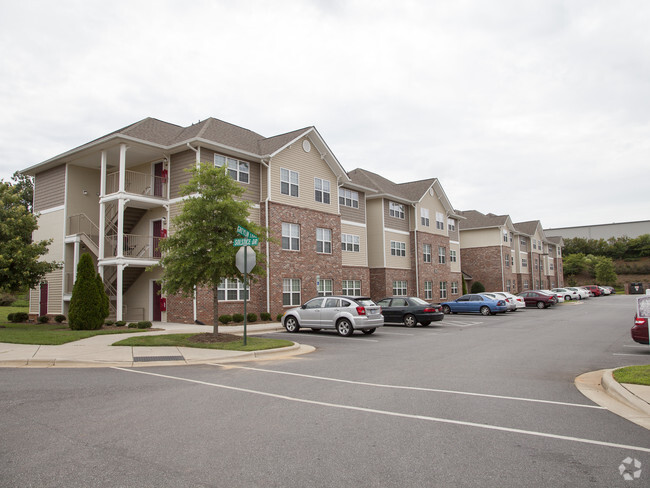 Primary Photo - Greylin Ridge Apartments