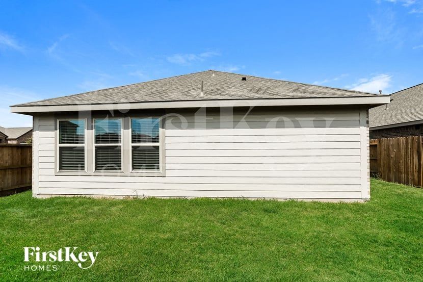 Building Photo - 18467 Cobalt Cove Ln