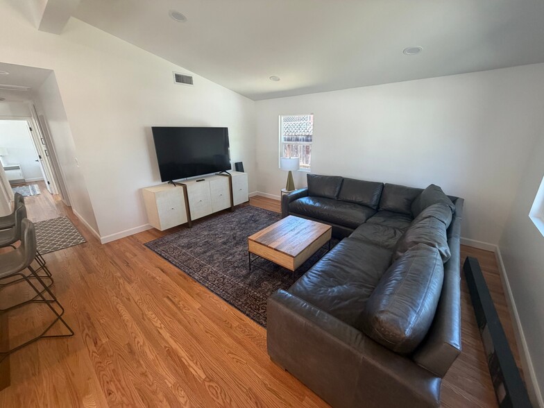 Building Photo - 778 Del Riego Ave