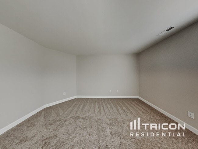Building Photo - 7337 Ethans Way