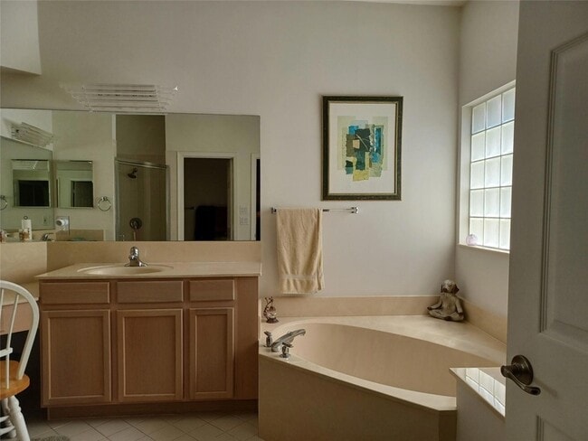 Building Photo - 12752 Coral Lakes Dr