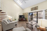 Building Photo - 1908 Hwy 17 S