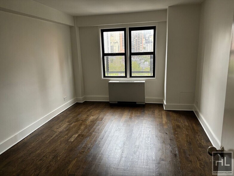 Building Photo - EAST 63 STREET