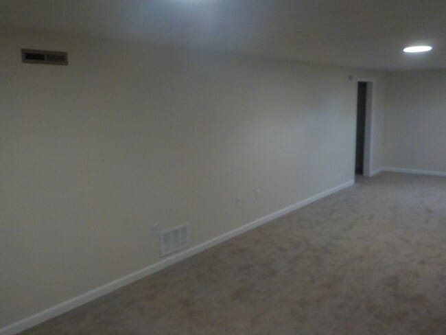 Building Photo - 1333 Fogarty Dr