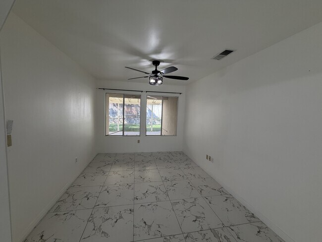 Building Photo - 5310 Summer Cypress Dr