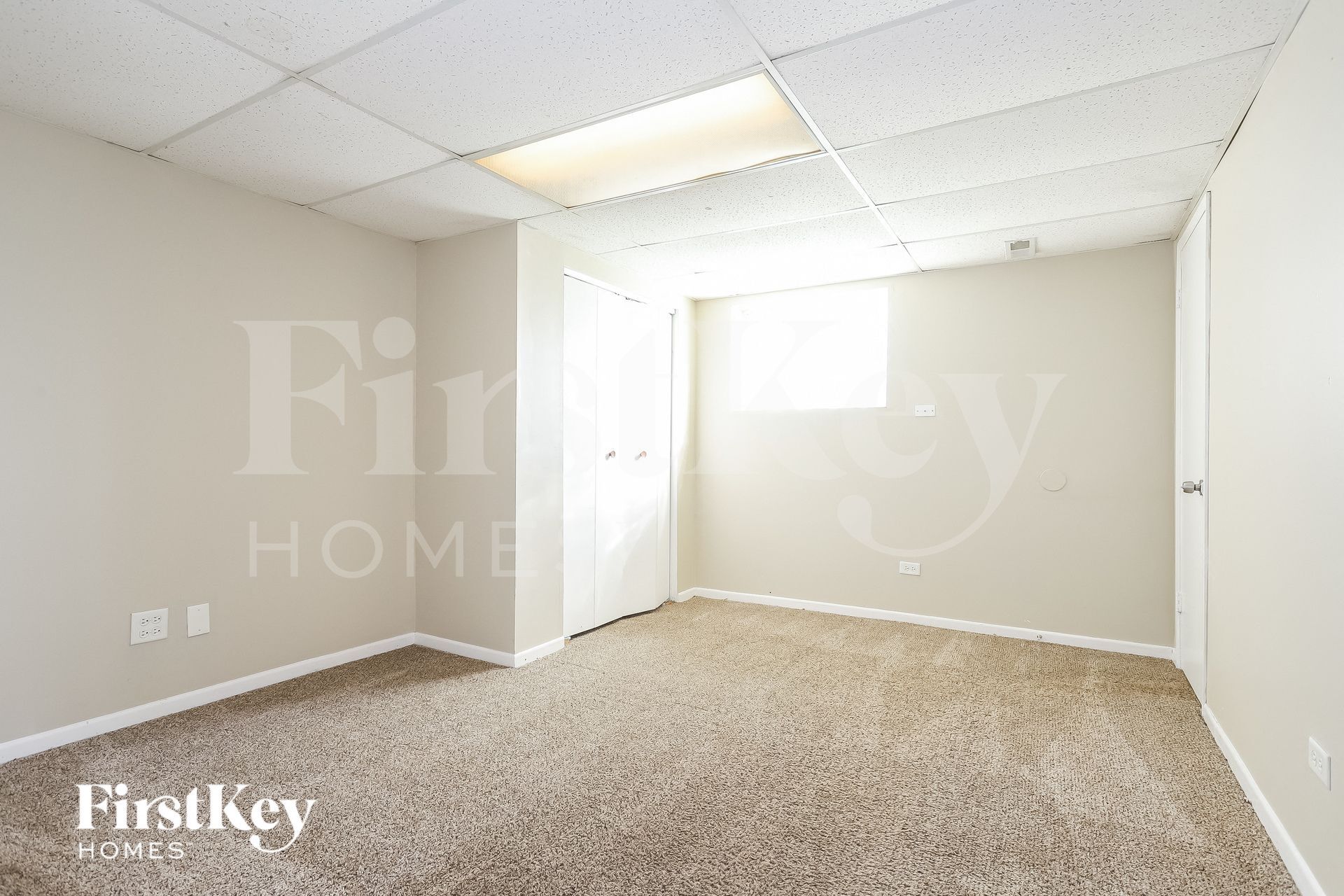 Building Photo - 642 Bradley Ave