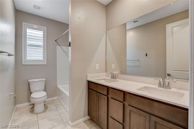 Building Photo - 4124 Elegant Chateau St