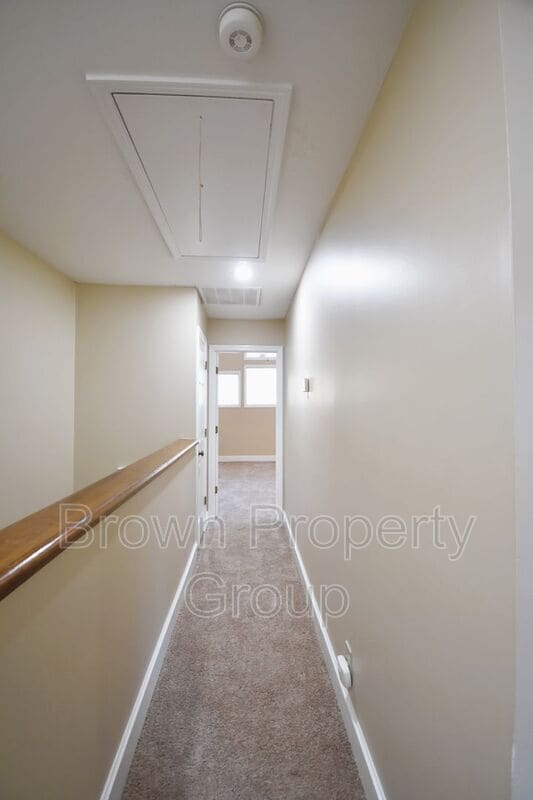 Building Photo - 741 Victorian Pl