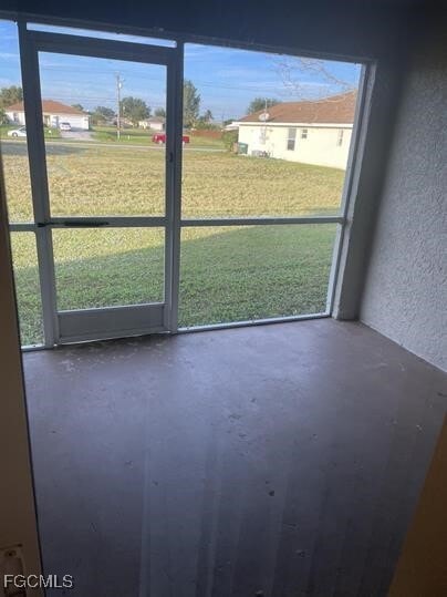 Building Photo - 829 NE 15th Ln