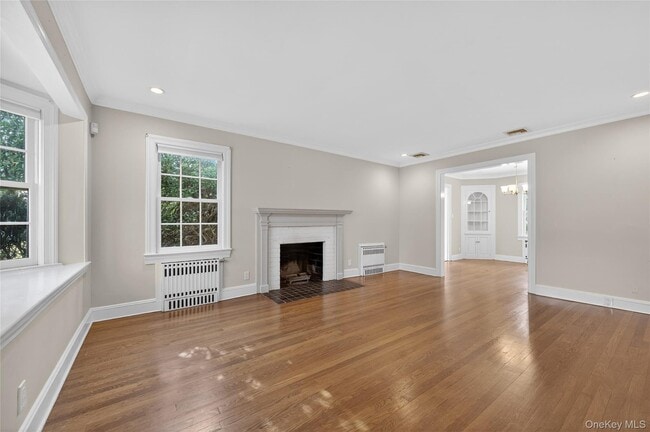 Building Photo - 78 Garfield St