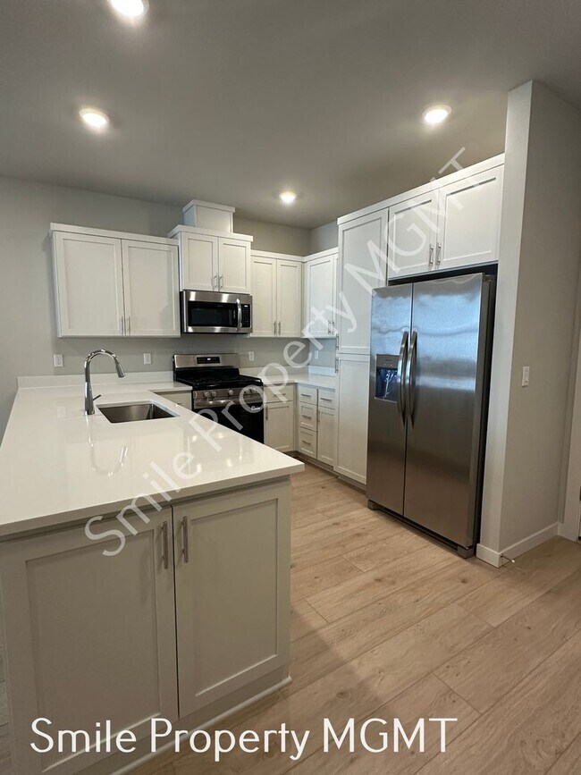 Building Photo - Brand New House for Rent