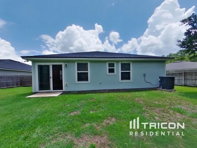Building Photo - 1312 Sarahs Landing Dr