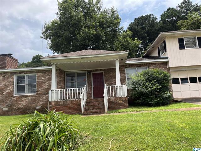 Building Photo - 3225 Wenonah Rd SW