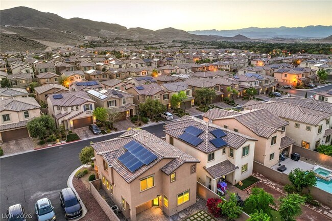 Building Photo - 12420 Pinetina St