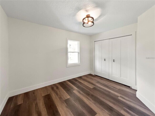 Building Photo - 1368 Hibiscus Ave