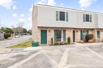 Building Photo - 100 Winchester Dr