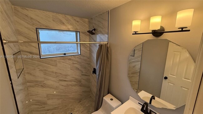 Building Photo - 1035 SW 30th St