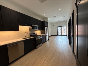 Building Photo - Watermark Residences