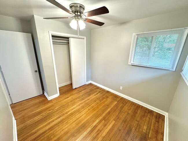 Building Photo - Statesville West - 3BR/1BA