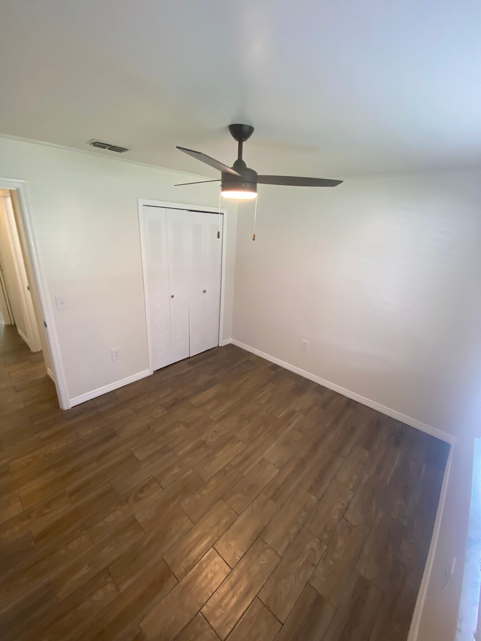 Bedroom 4 - 5210 Sunrise Blvd