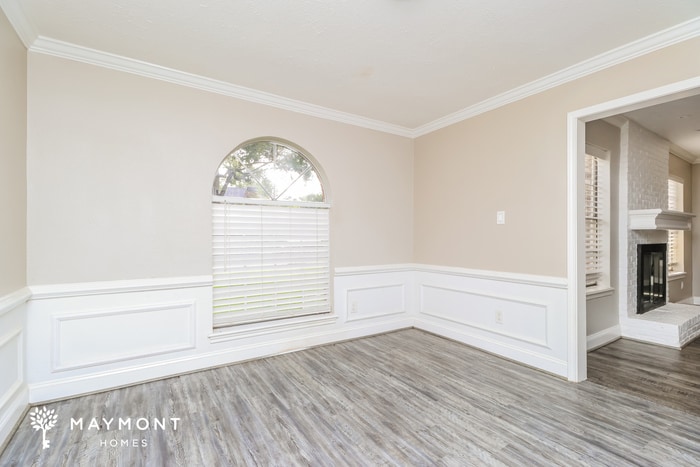 Building Photo - 15611 Pebble Bend Dr