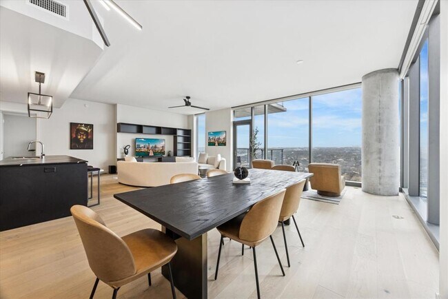 Building Photo - 44 East Ave