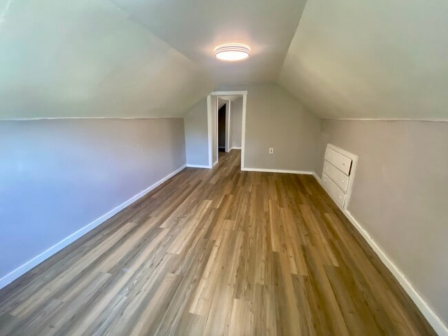 Building Photo - 1062 Pitkin Ave