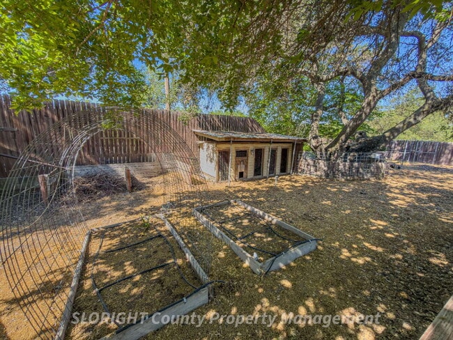 Building Photo - AVAILABLE MAY - Atascadero Home with Backyard Oasis + Bonus Office