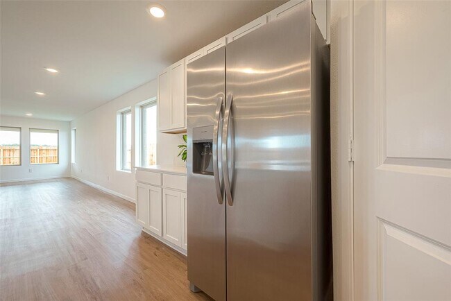 Building Photo - 3106 Elm Br Dr