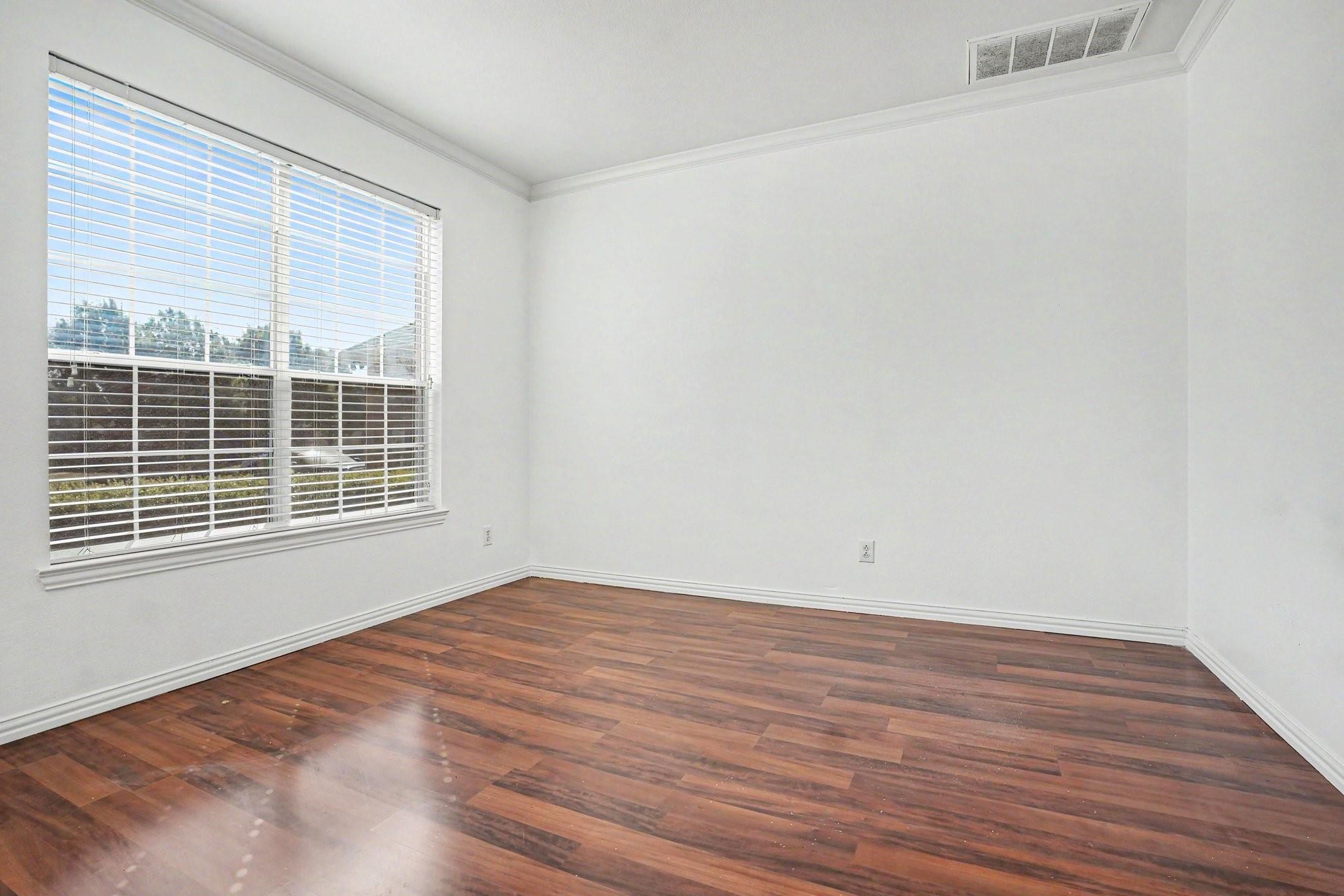 Building Photo - 3023 Riverwood Ln