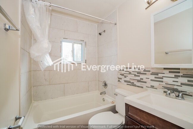 Building Photo - 2468 McGuffey Rd