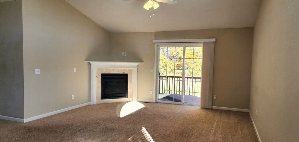 Building Photo - 162 Slindes Woods Cir