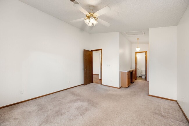 Building Photo - 1075 S Garrison St