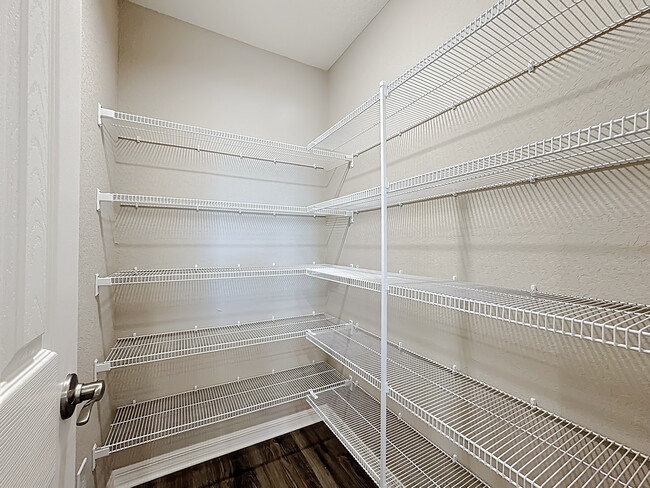 Building Photo - 877 Cypress Creek Run