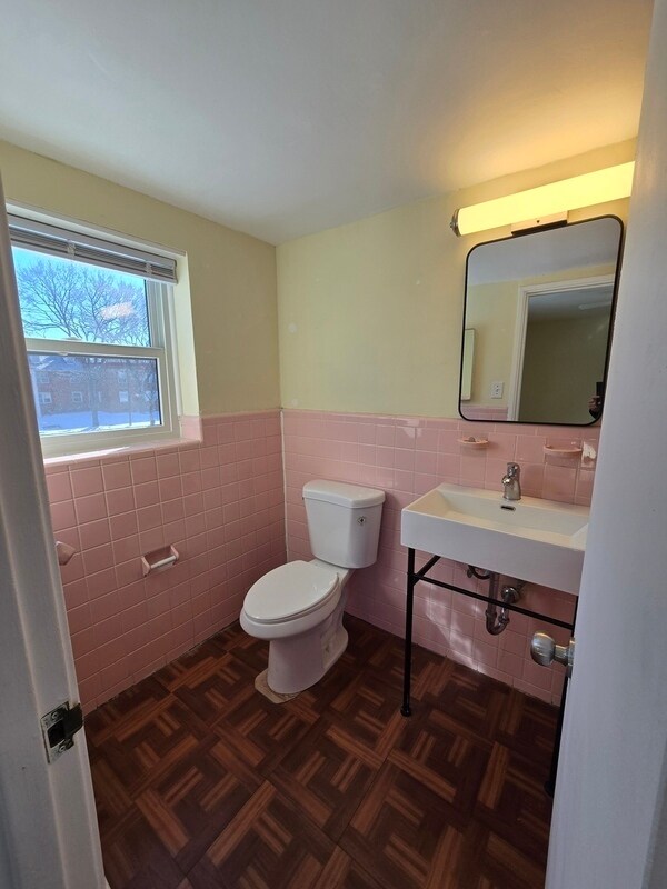 Building Photo - 3916 Chamberlayne Ave