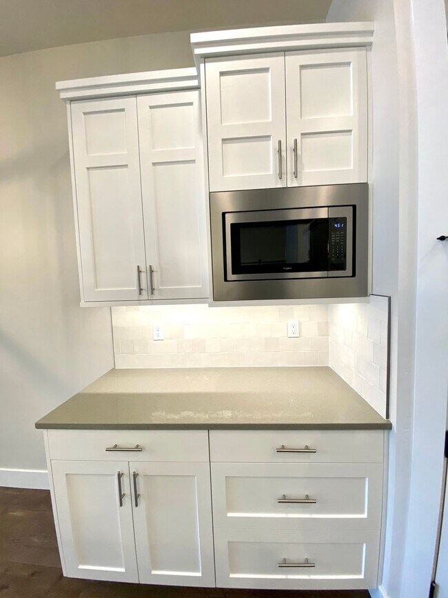 Building Photo - Beautiful Boise Home Available 8/21/26