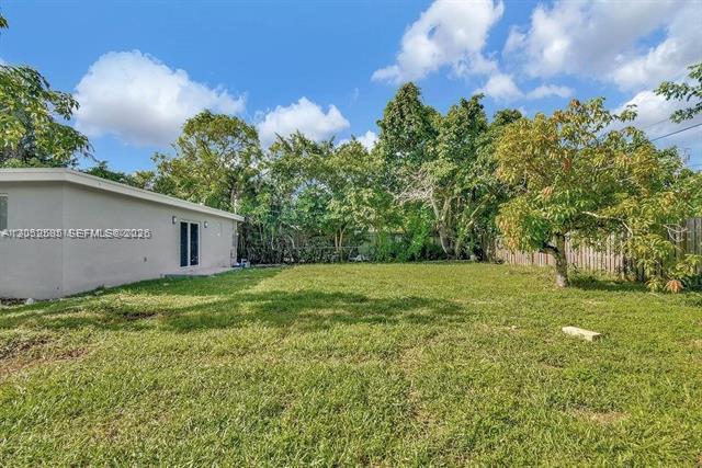 Building Photo - 7902 SW 67th Ave