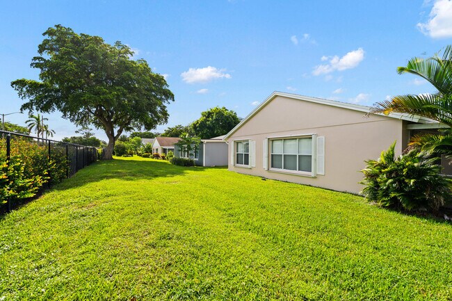 Building Photo - 1209 Pine Sage Cir