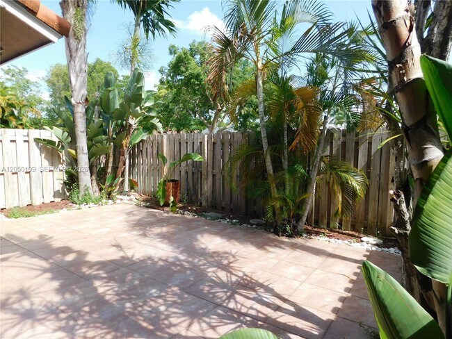 Building Photo - 11648 SW 91st Terrace